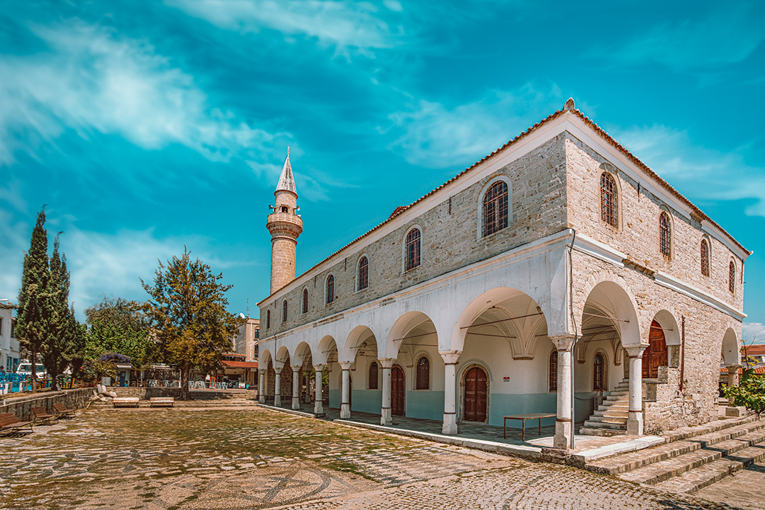PAZAR YERİ CAMİİ