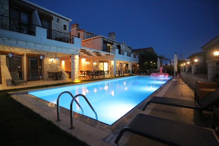 Alaçatı Fizzio Otel