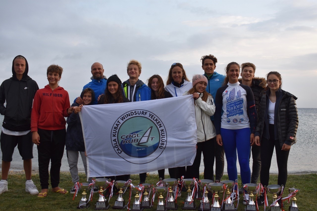 ÇAĞLA KUBAT ALAÇATI WİNDSURFING