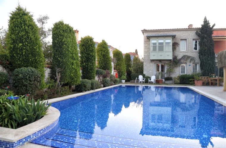 GUBİBA HOUSES